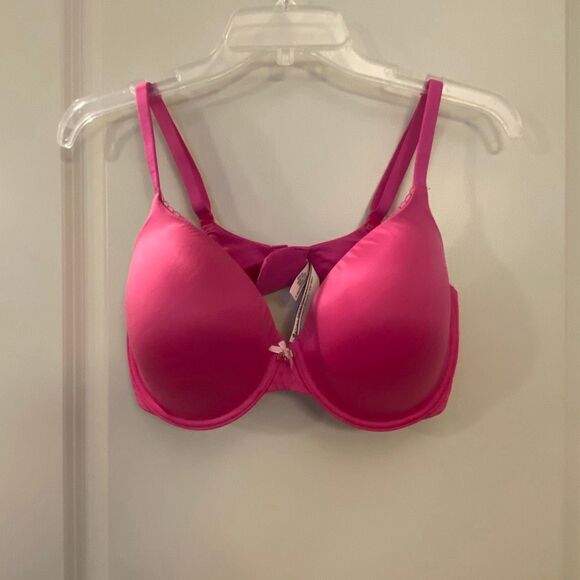 Victoria’s Secret bra, body by Victoria lined perfect coverage bra size 36DD - Picture 2 of 7